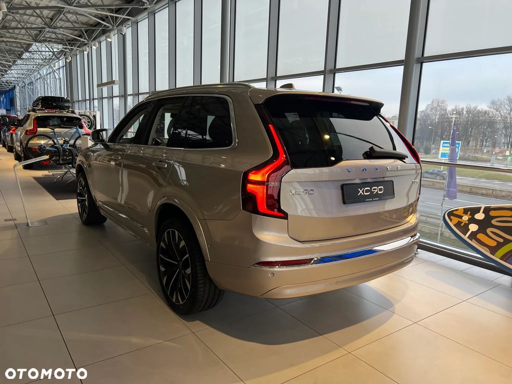 Volvo XC 90 T8 AWD Plug-In Hybrid Ultra Bright 7os - 5