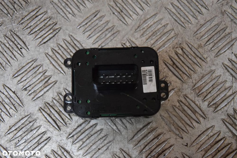 JEEP CHEROKEE KJ PRZEŁĄCZNIK SZYB PANEL - 2