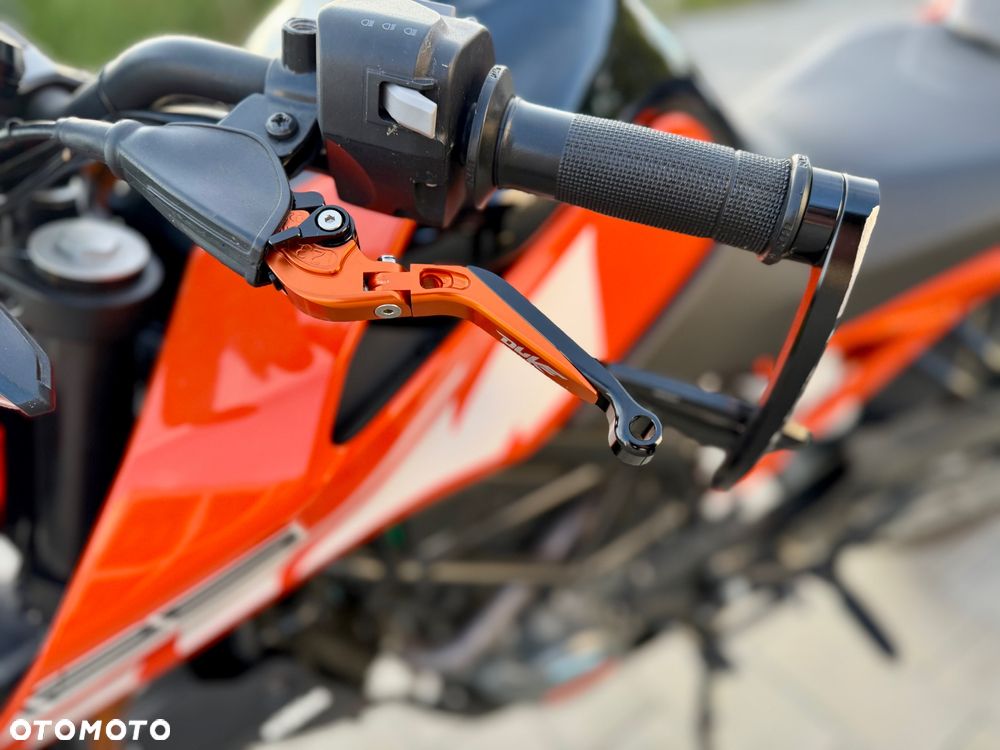 KTM Duke 125 - 8
