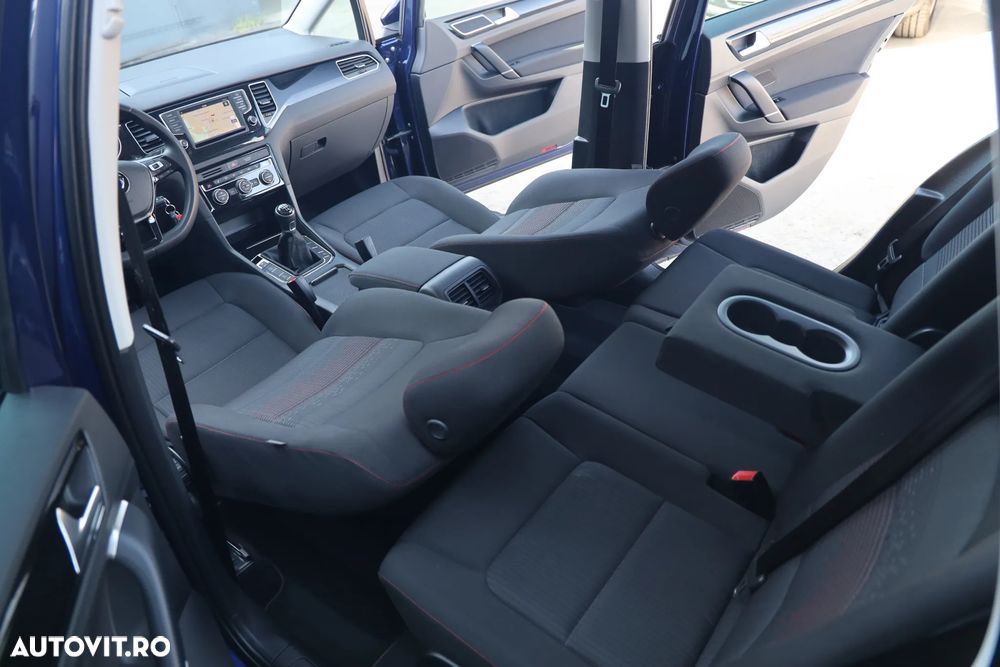 Volkswagen Golf 1.6 TDI Sound - 7