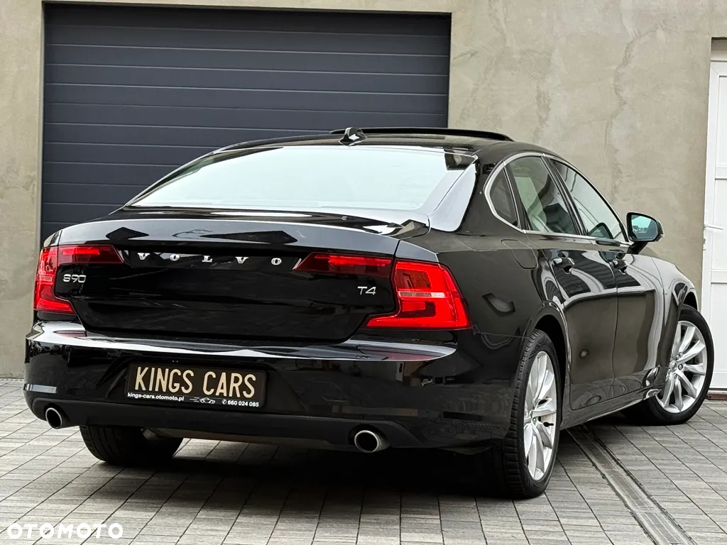 Volvo S90 T4 Geartronic Momentum Pro - 16