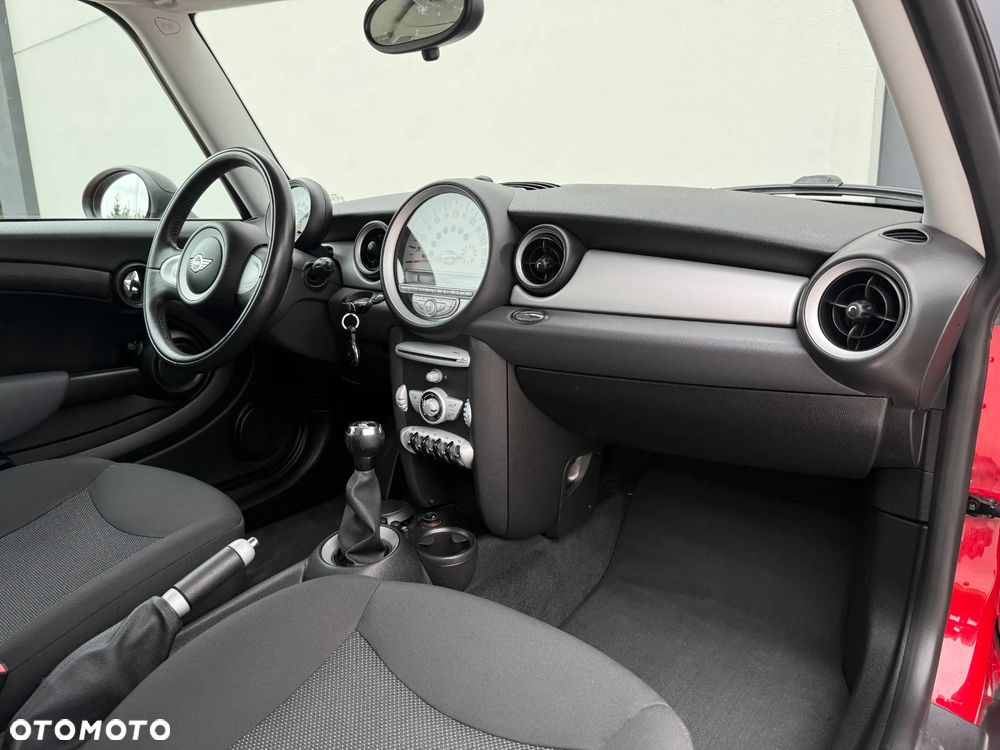MINI Cooper - 25