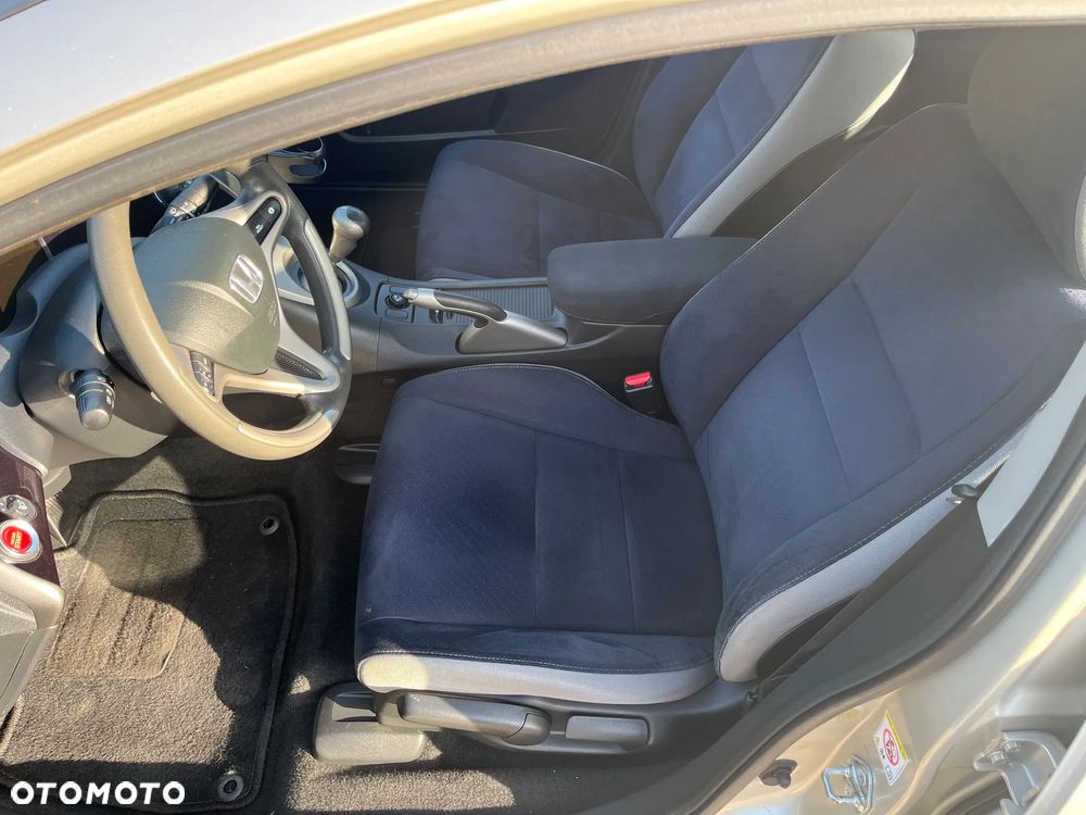 Honda Civic 1.8i-VTEC Comfort - 13