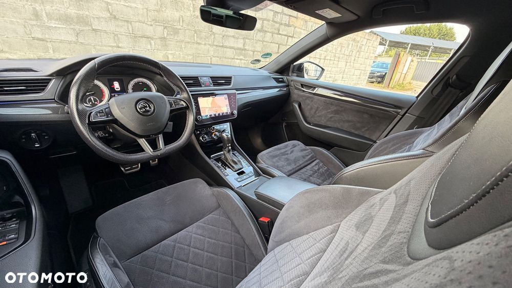 Skoda Superb 1.8 TSI DSG SportLine - 31