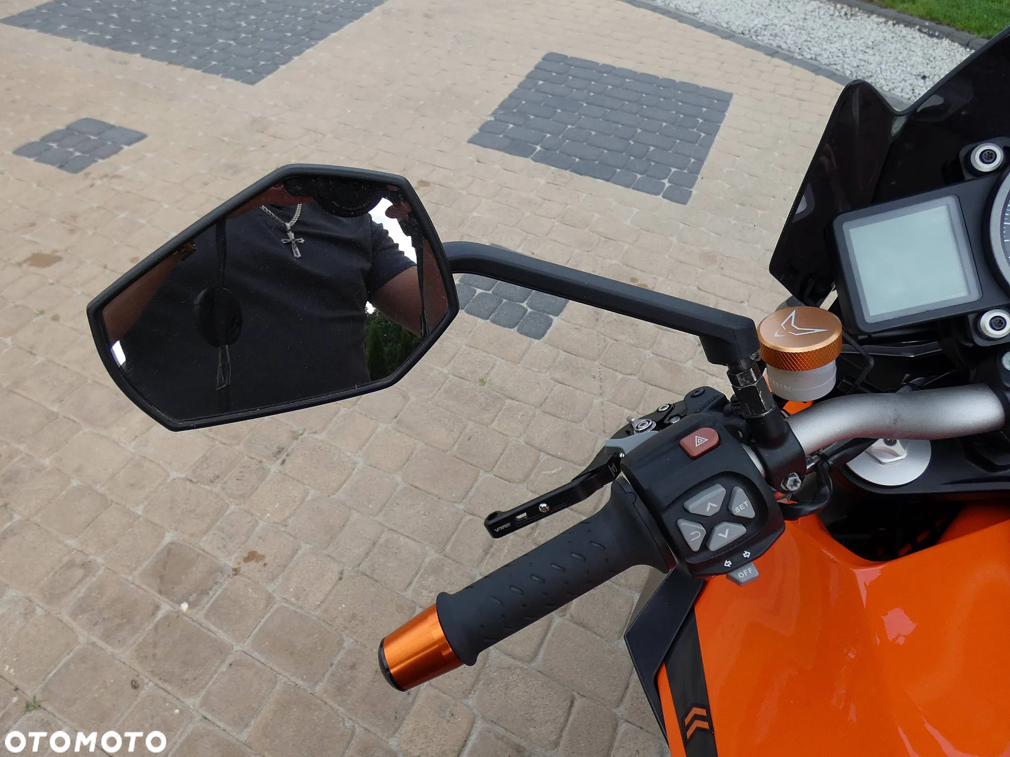 KTM Super Duke - 9