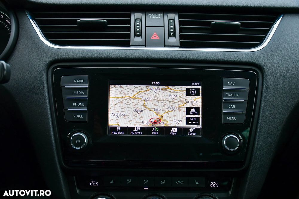 Skoda Octavia 2.0 TDI 4x4 DSG Scout - 17