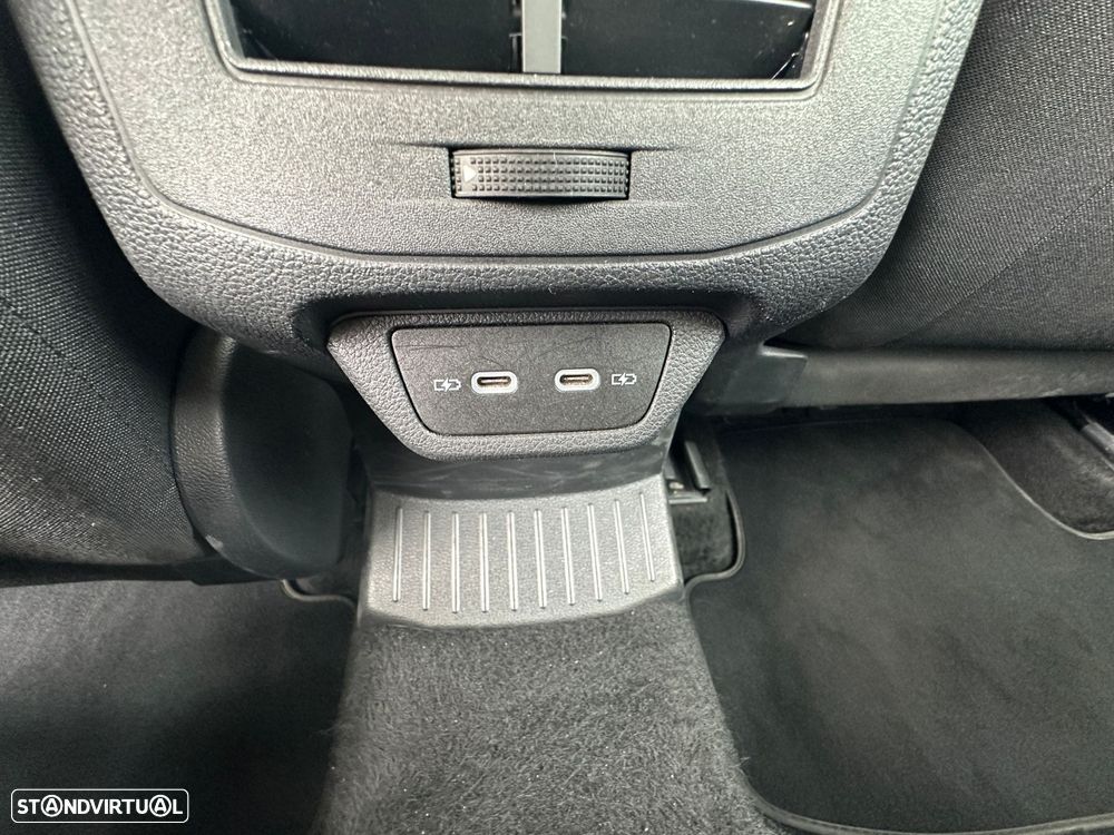 VW T-Roc 1.5 TSI Style DSG - 11