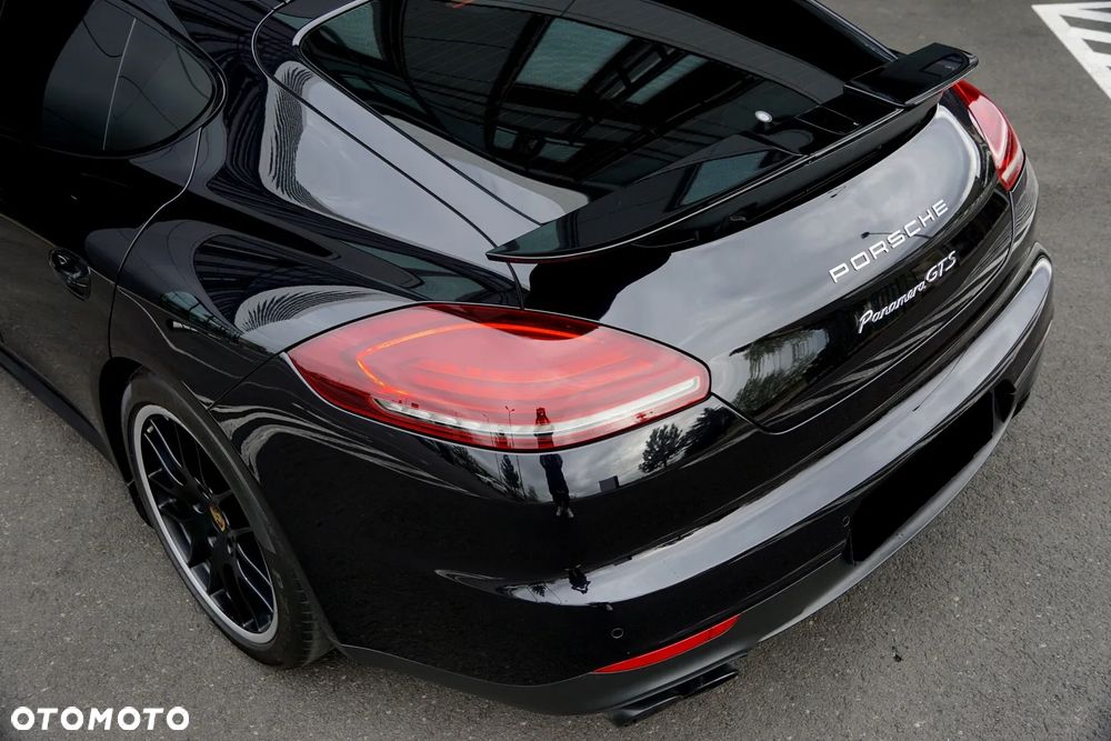 Porsche Panamera GTS - 11