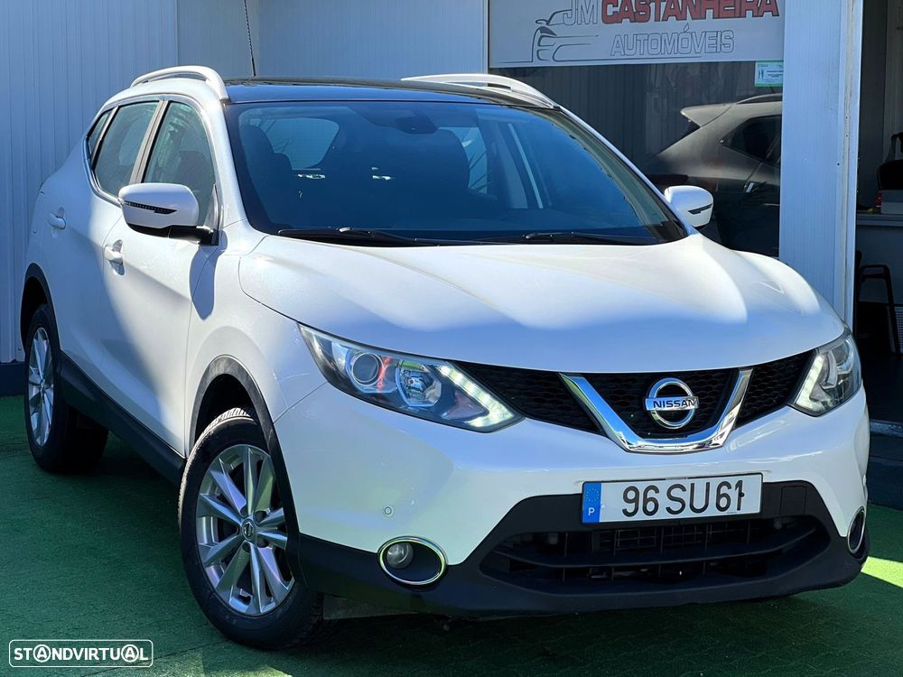 Nissan Qashqai 1.5 dCi N-Connecta - 1