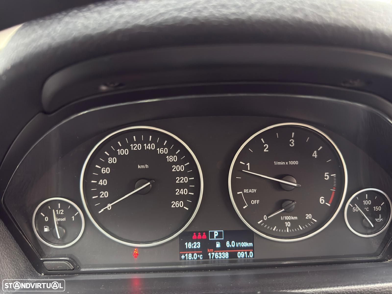 BMW 318 d Line Sport Auto - 22