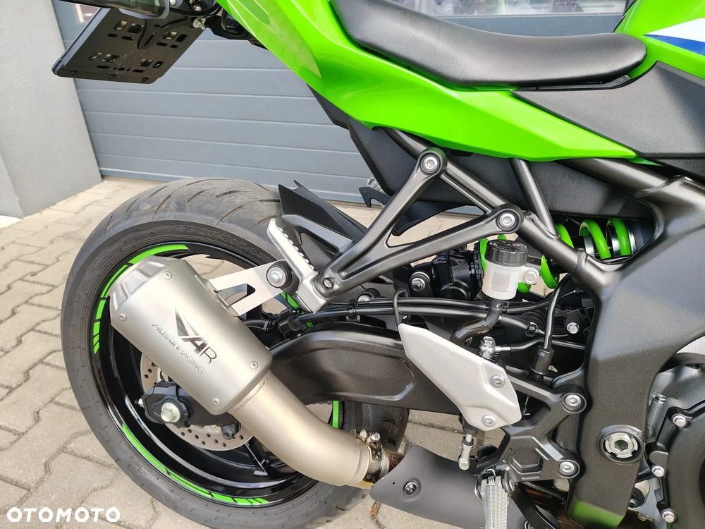 Kawasaki Ninja 400 - 23