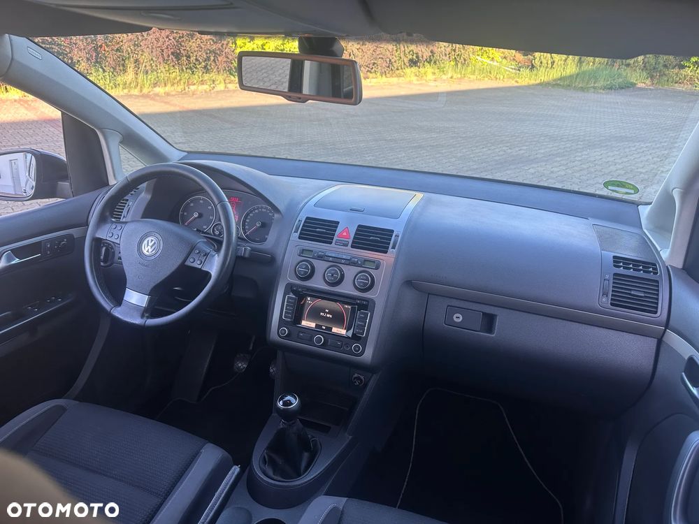 Volkswagen Touran 1.9 TDI Freestyle - 24