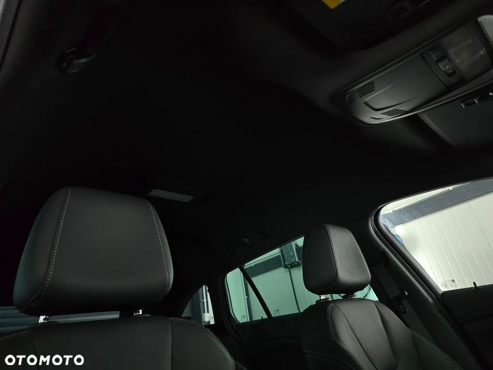 Opel Astra - 35