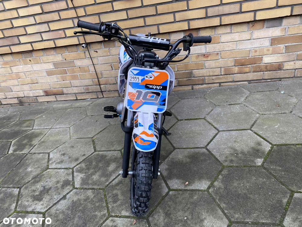 Zipp Inny - 8