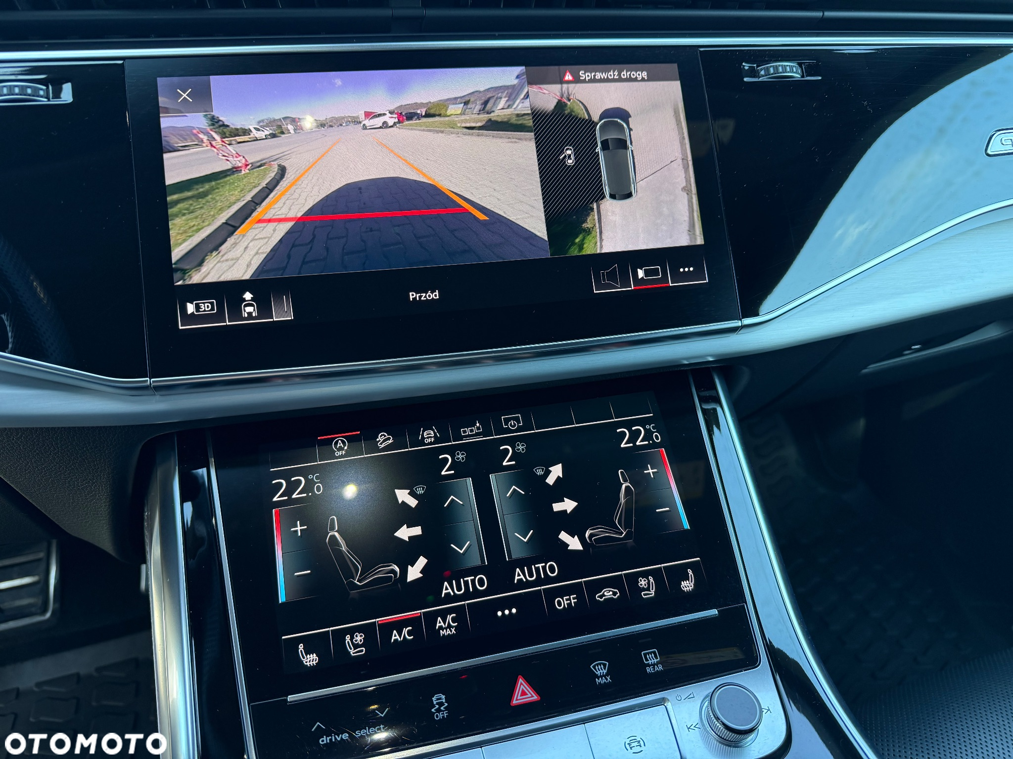 Audi Q8 - 12