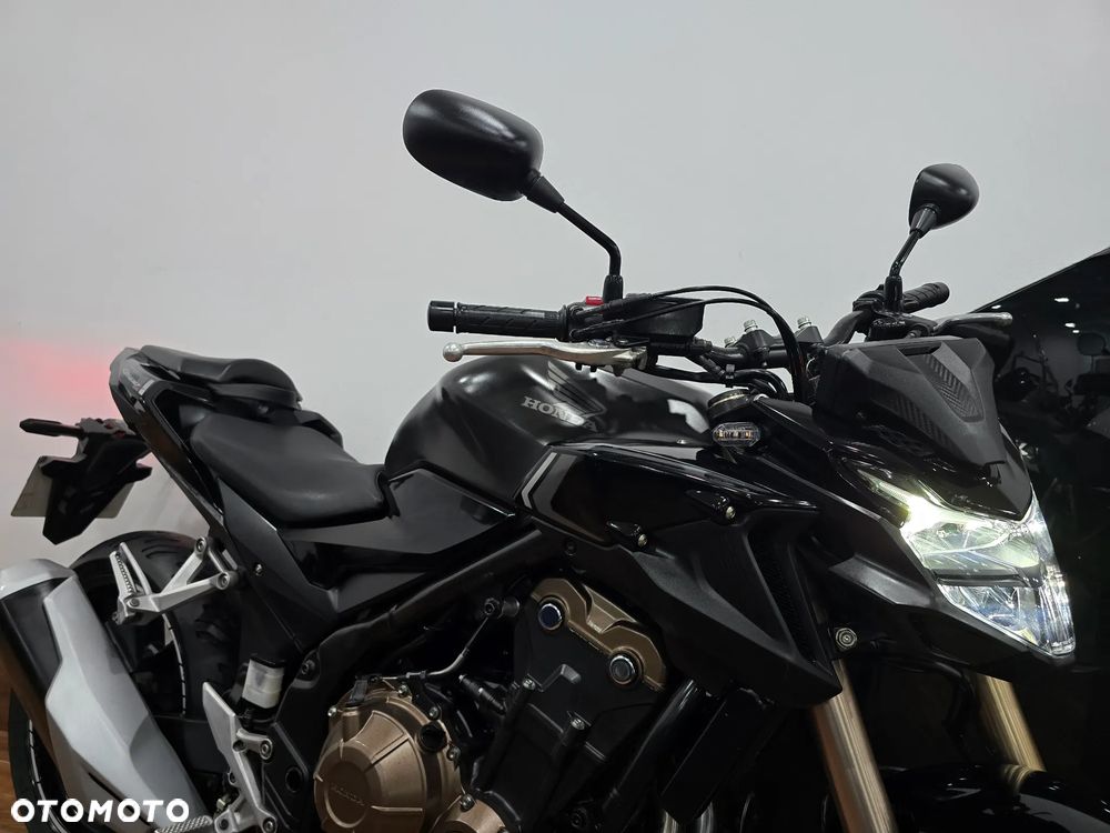 Honda CB - 33