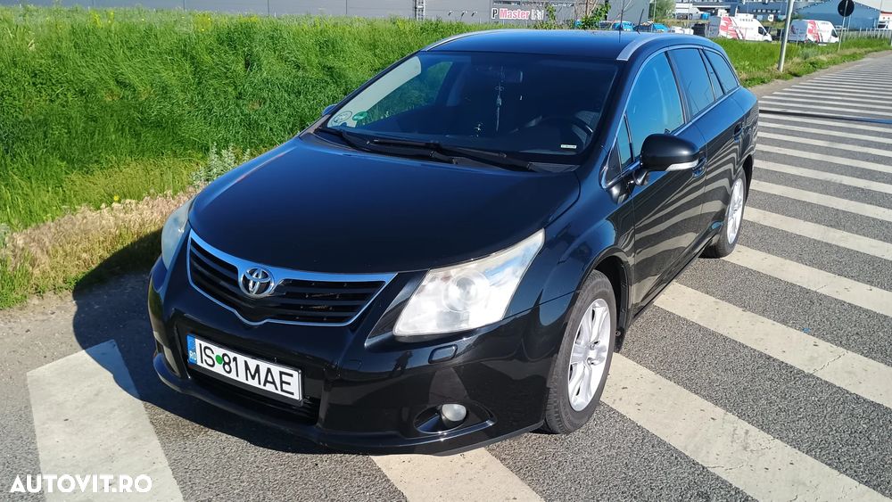 Toyota Avensis 2.0 D-4D Elegance - 2