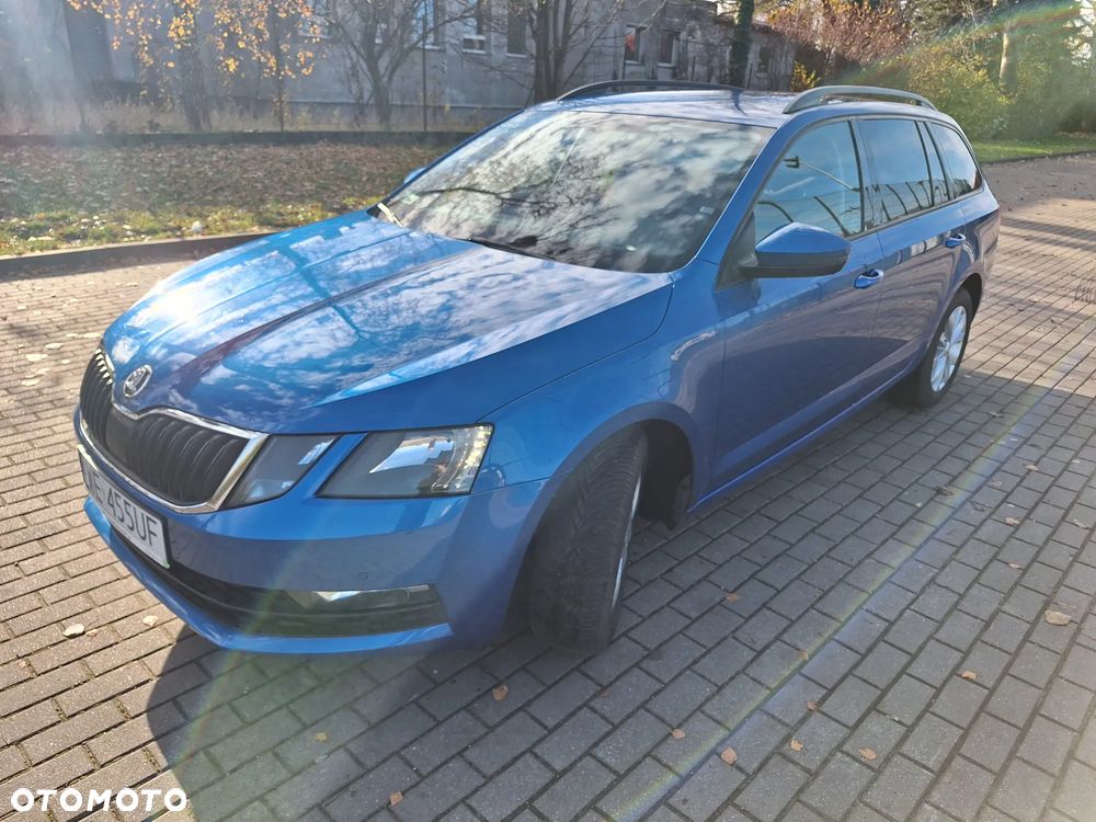 Skoda Octavia 1.6 TDI SCR Ambition DSG - 1