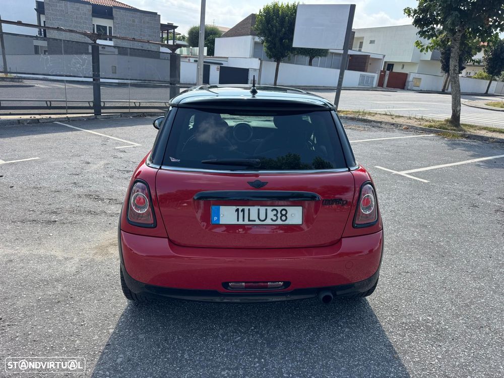 MINI 3 Portas Cooper D - 4