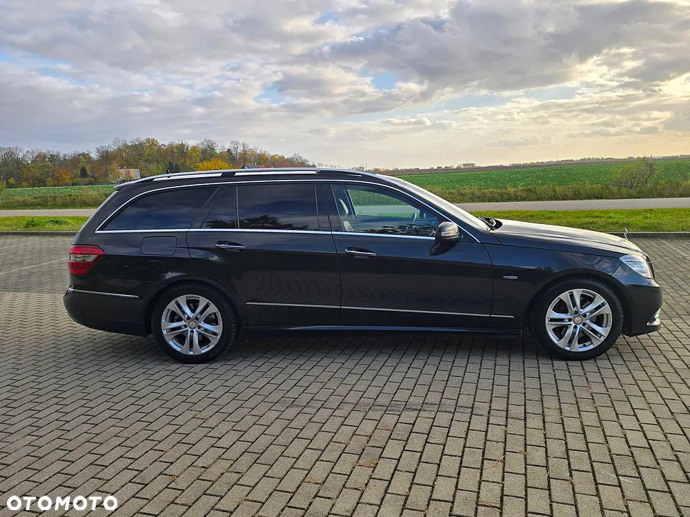 Mercedes-Benz Klasa E 350 CDI DPF BlueEFFICIENCY 7G-TRONIC Avantgarde - 8