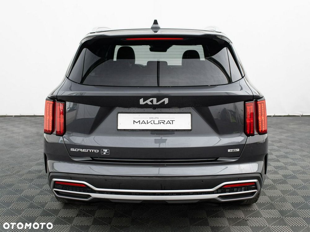 Kia Sorento - 9