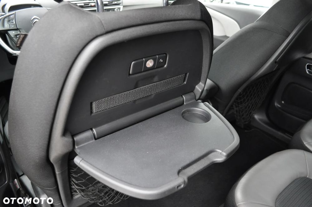 Citroën C4 Picasso BlueHDi 150 EAT6 Exclusive - 23