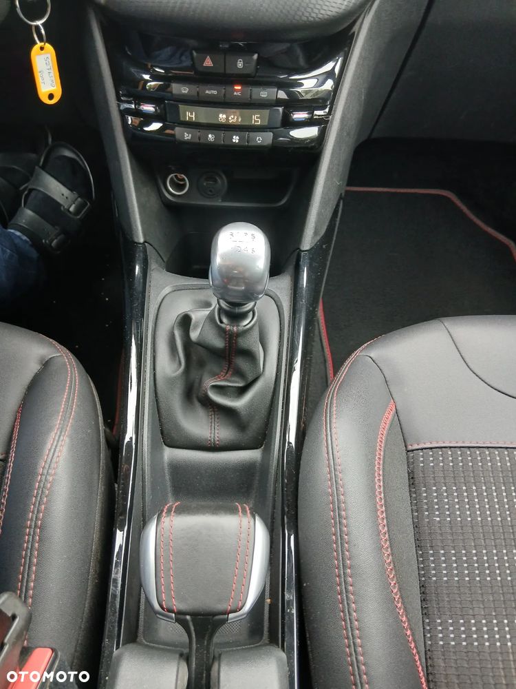 Peugeot 2008 PureTech 110 Stop&Start GT-Line Edition - 5