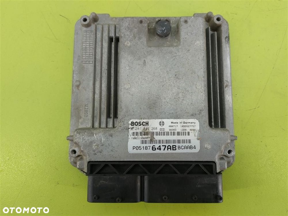 Komputer sterownik silnika Dodge Caliber 2,0 CRD 0281014268  P05187647AB - 1
