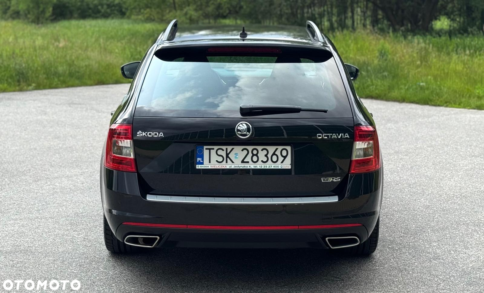 Skoda Octavia 2.0 TDI RS DSG - 5