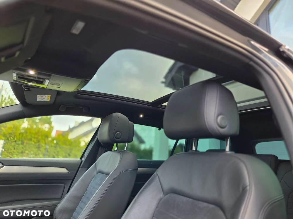 Volkswagen Passat Variant 2.0 TDI SCR DSG Highline - 15