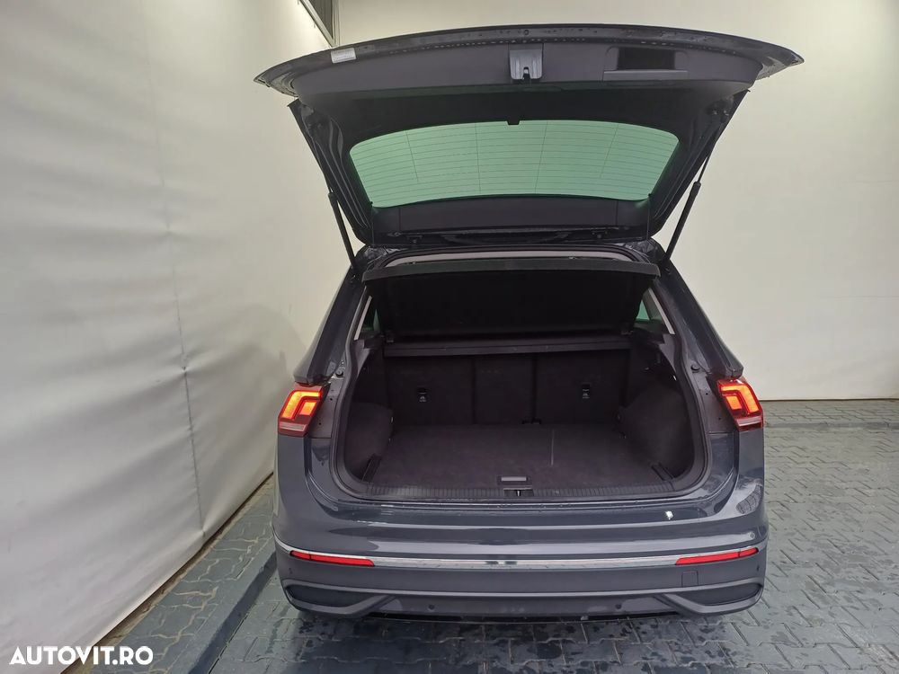 Volkswagen Tiguan 2.0 TDI SCR DSG 4Motion Life - 34