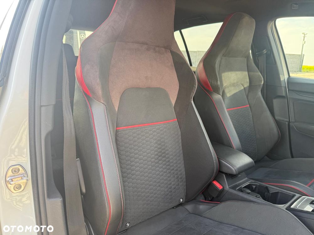 Volkswagen Golf 2.0 TSI OPF DSG GTI Clubsport - 13