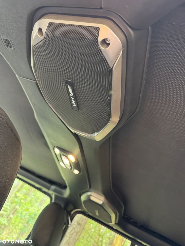 Jeep Wrangler - 13
