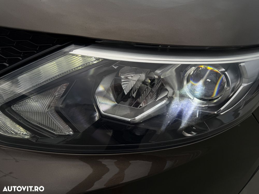 Nissan Qashqai 1.6 DCI Start/Stop X-TRONIC Tekna - 15