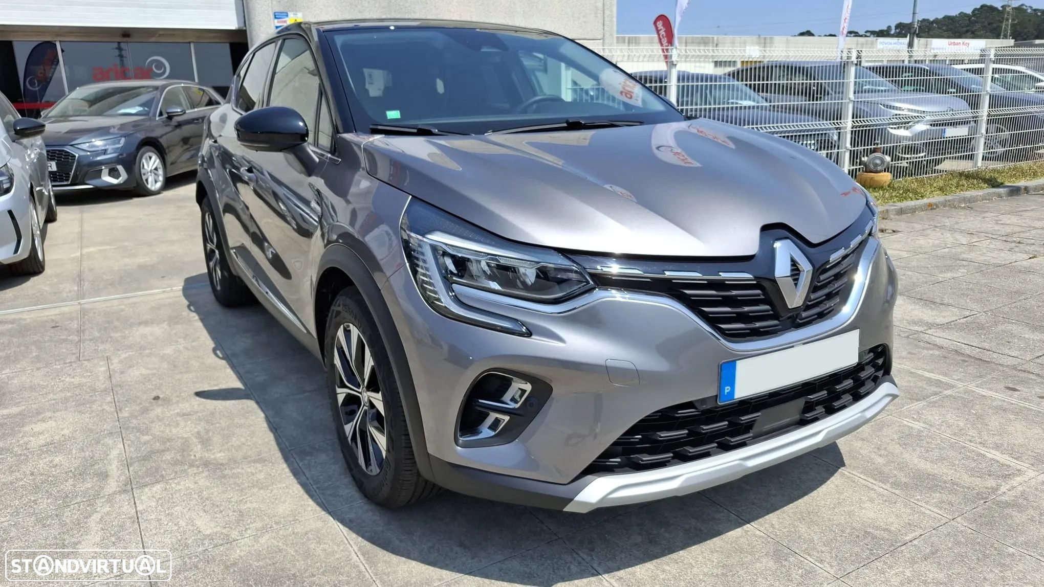 Renault Captur 1.0 TCe Techno Bi-Fuel - 1