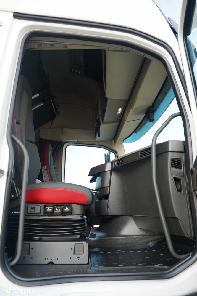 Volvo FH 500 / I-SHIFT / 2019 / 2 REZERVORE 1500 L / - 34