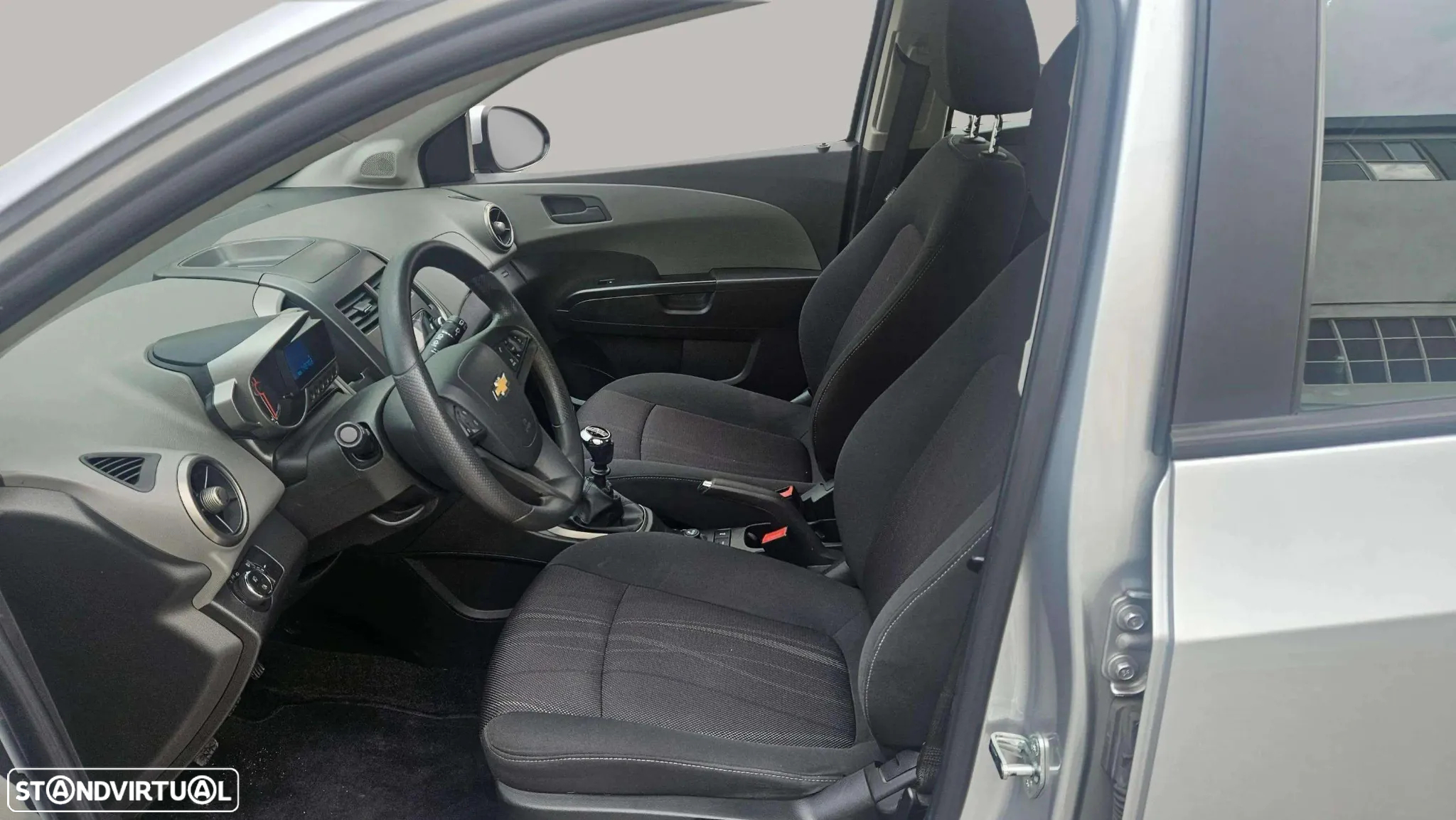 Chevrolet Aveo 1.3 VCDi LTZ - 9