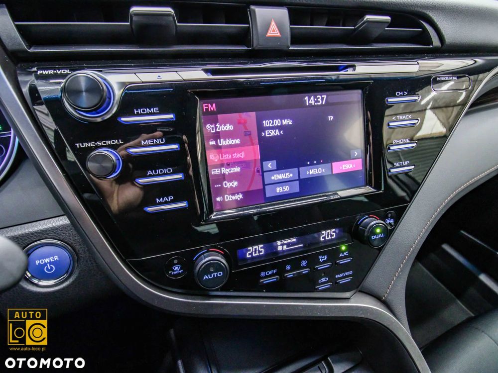 Toyota Camry 2.5 Hybrid Prestige CVT - 21