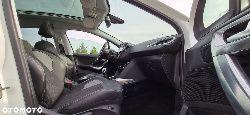 Peugeot 2008 e-HDi FAP 115 STOP & START Business-Line - 19