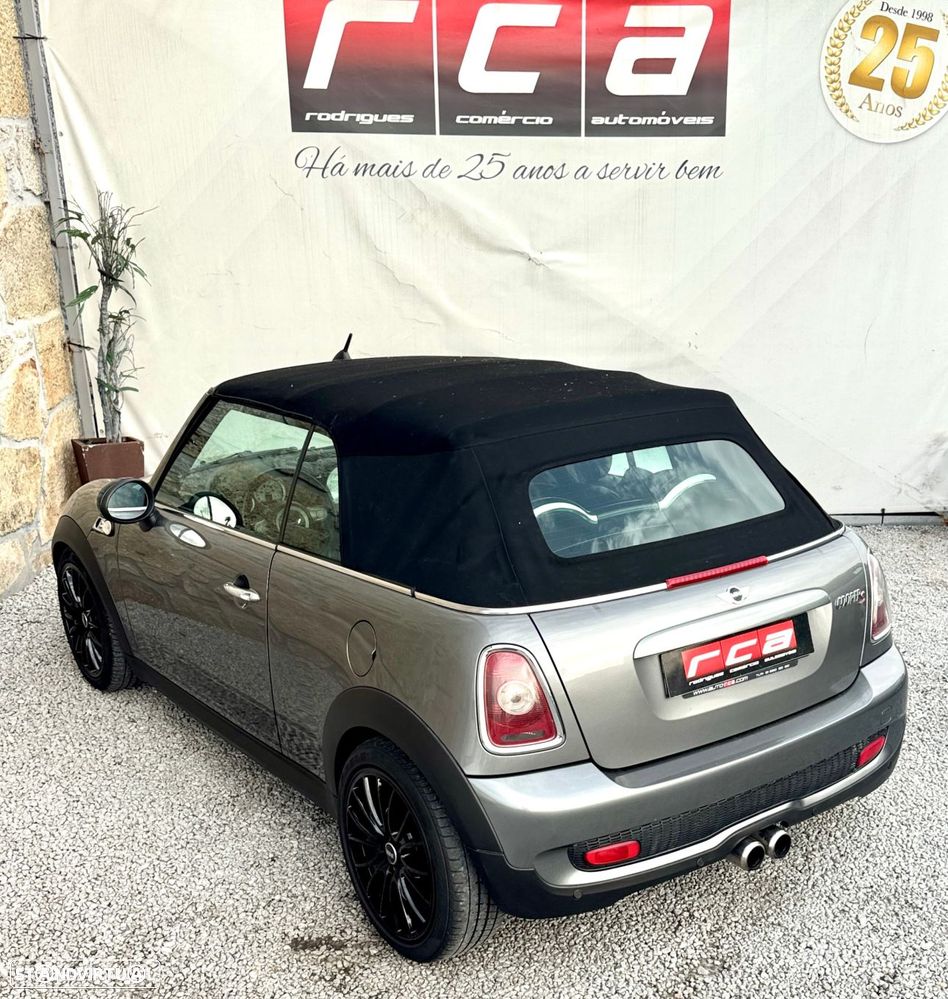 MINI Cabrio Cooper S - 16