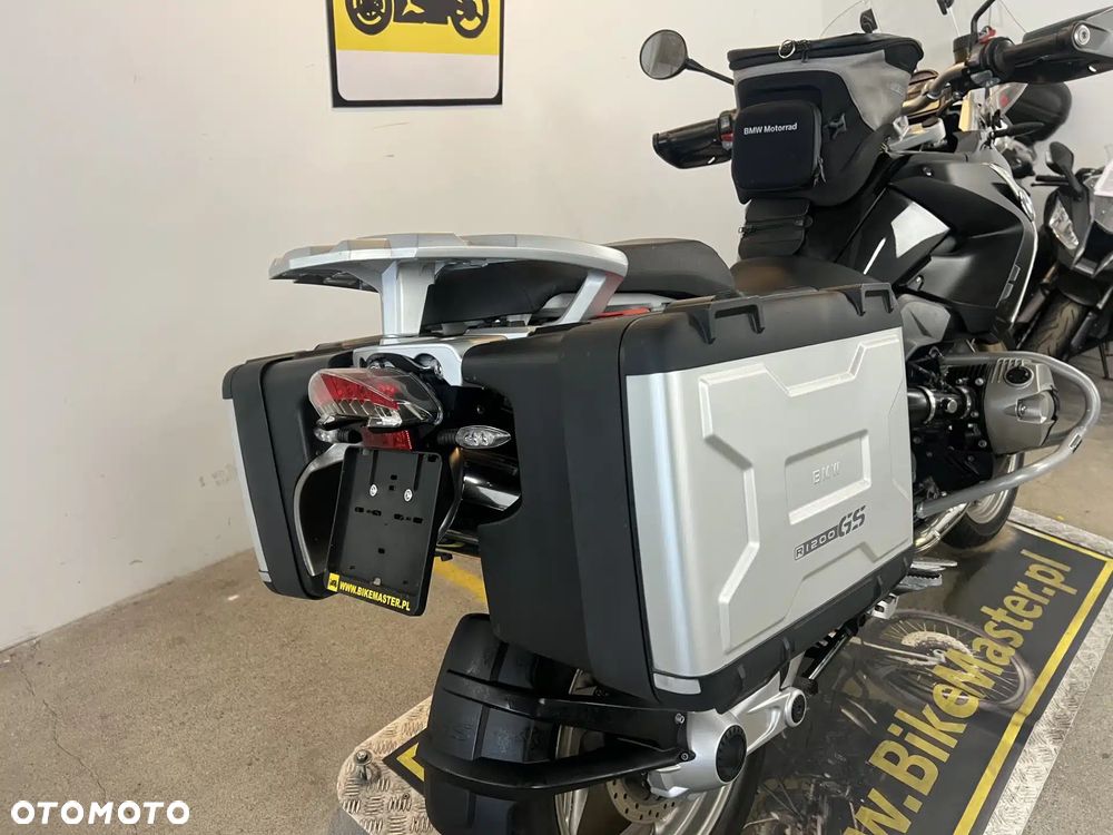BMW R - 7