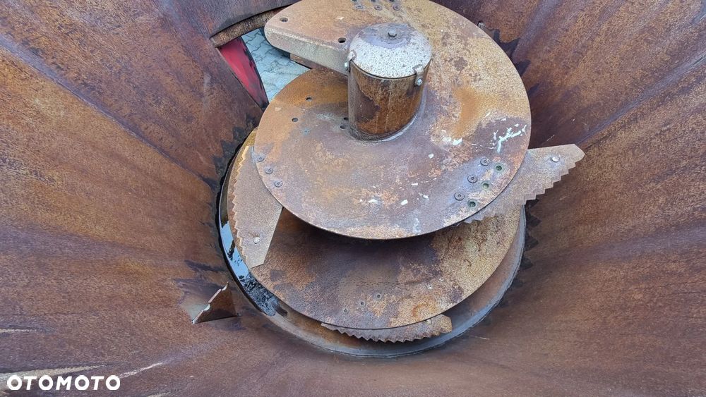 Ślimak - mieszadło do wozu paszowego - 21