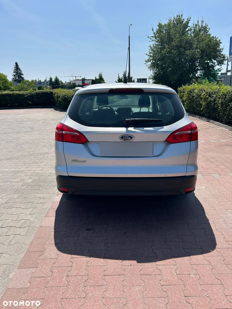 Ford Focus 1.5 TDCi Trend - 5