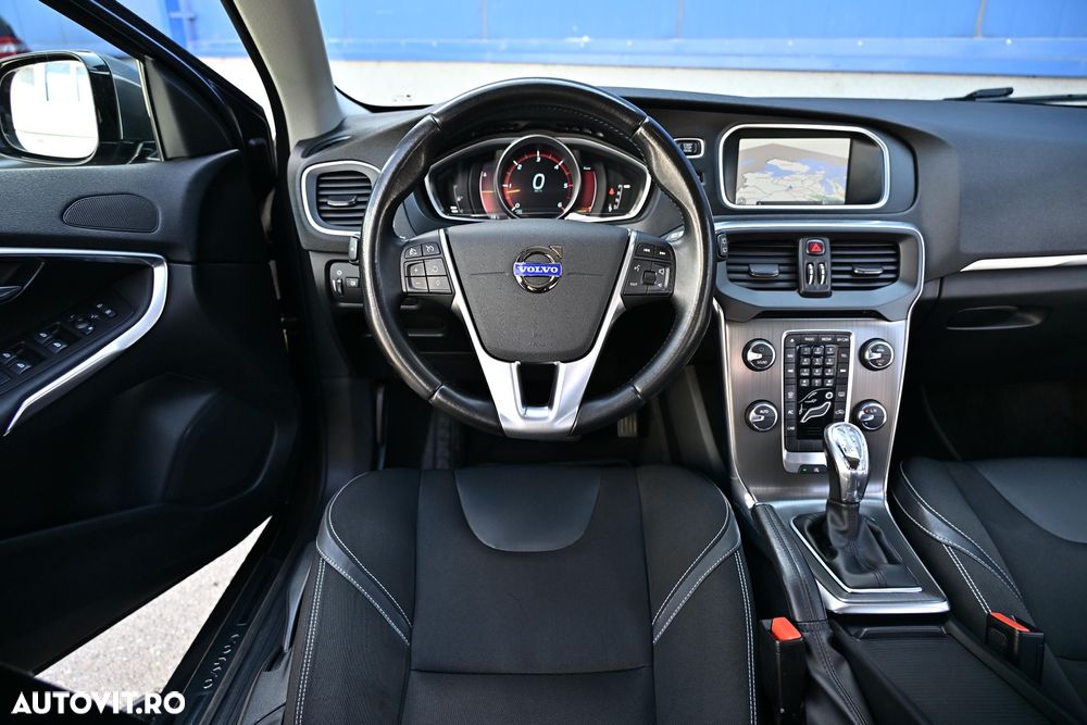 Volvo V40 D3 Geartronic - 15