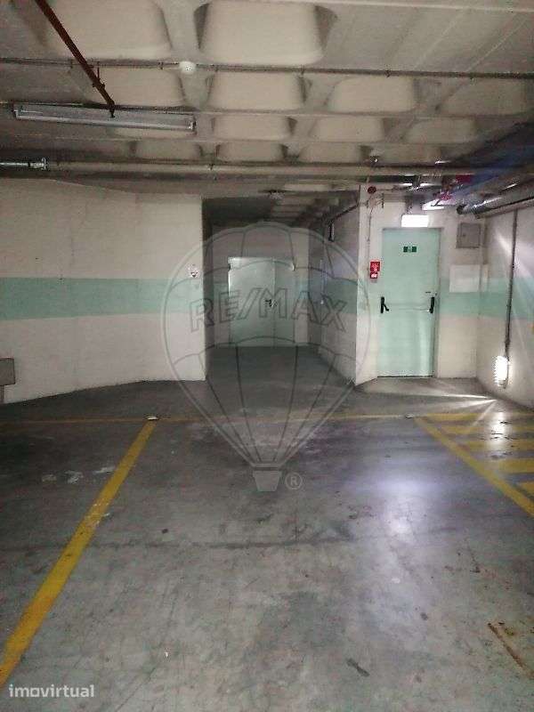 Armazém T0 para arrendamento - Grande imagem: 2/7