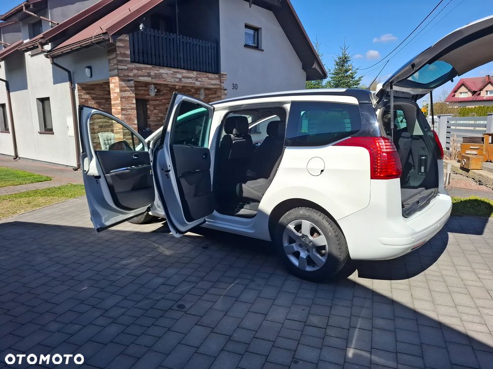 Peugeot 5008 1.6 HDi Premium - 3