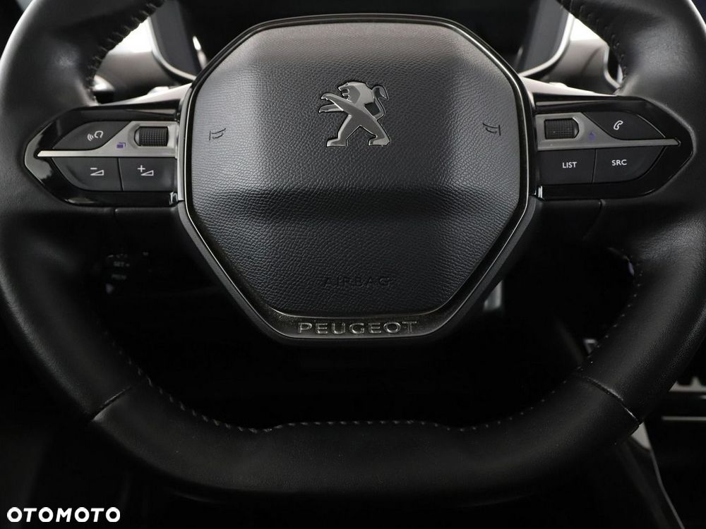 Peugeot 2008 1.5 BlueHDi Allure Pack S&S EAT8 - 22