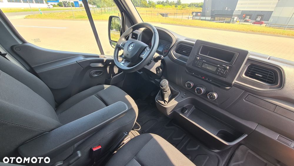 Renault Master - 1