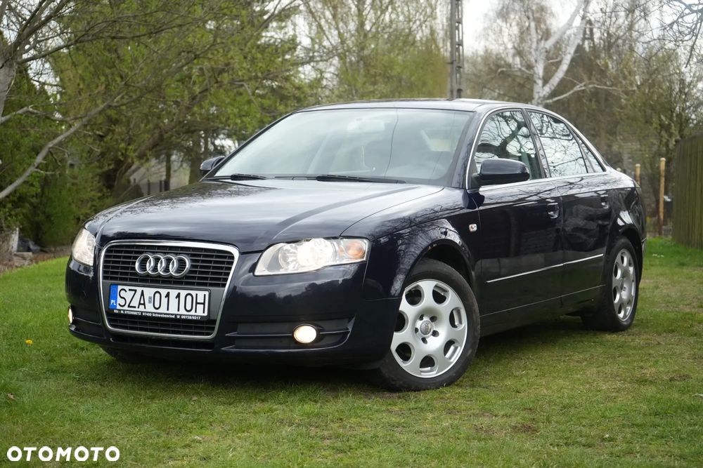 Audi A4 Limousine - 5