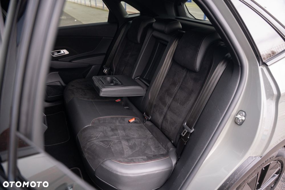 DS Automobiles DS 7 Crossback 1.6 E-Tense Performance Line + - 34